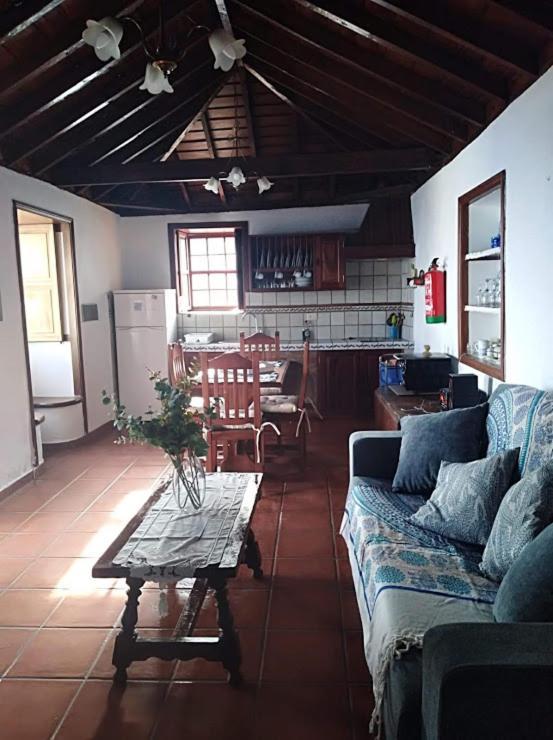 Casa Los Volcanes Tigalate Extérieur photo